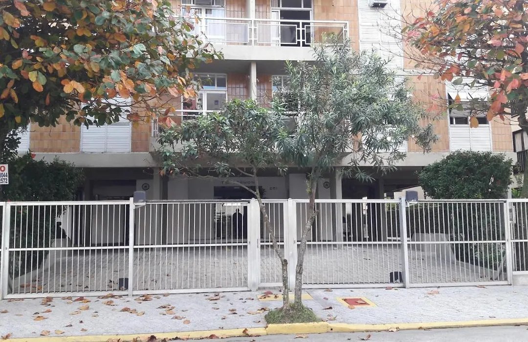 Apartamento Condomínio Vermon Praia da Enseada-1